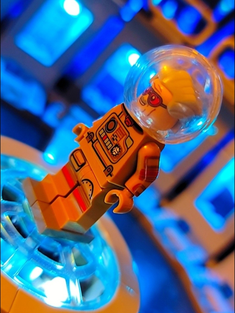 Stan Lee Minifigure Lego Compatible - Picture 2 of 6